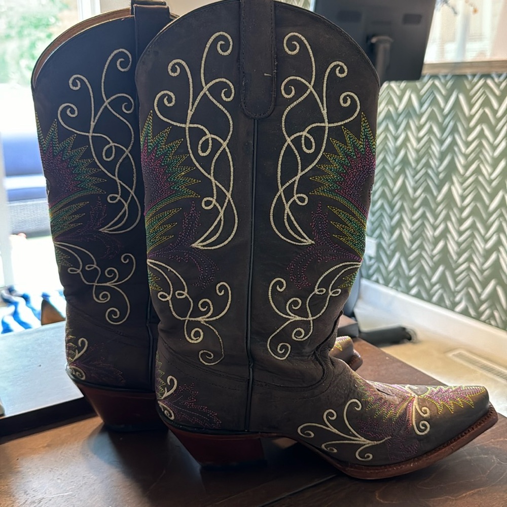 Brown Leather Tony Lama Cowboy Boots